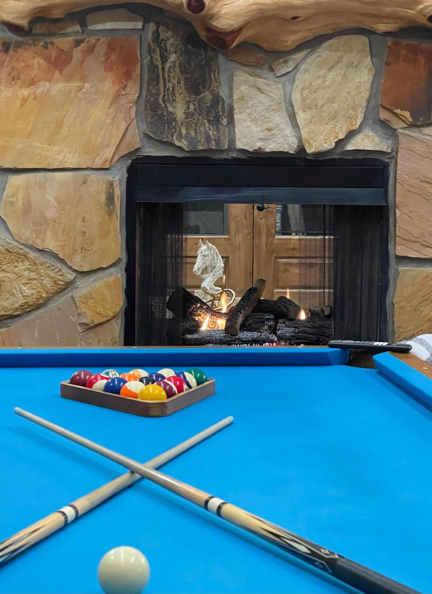 Wolf Creek Luxury Cabin بروكن بو المظهر الخارجي الصورة