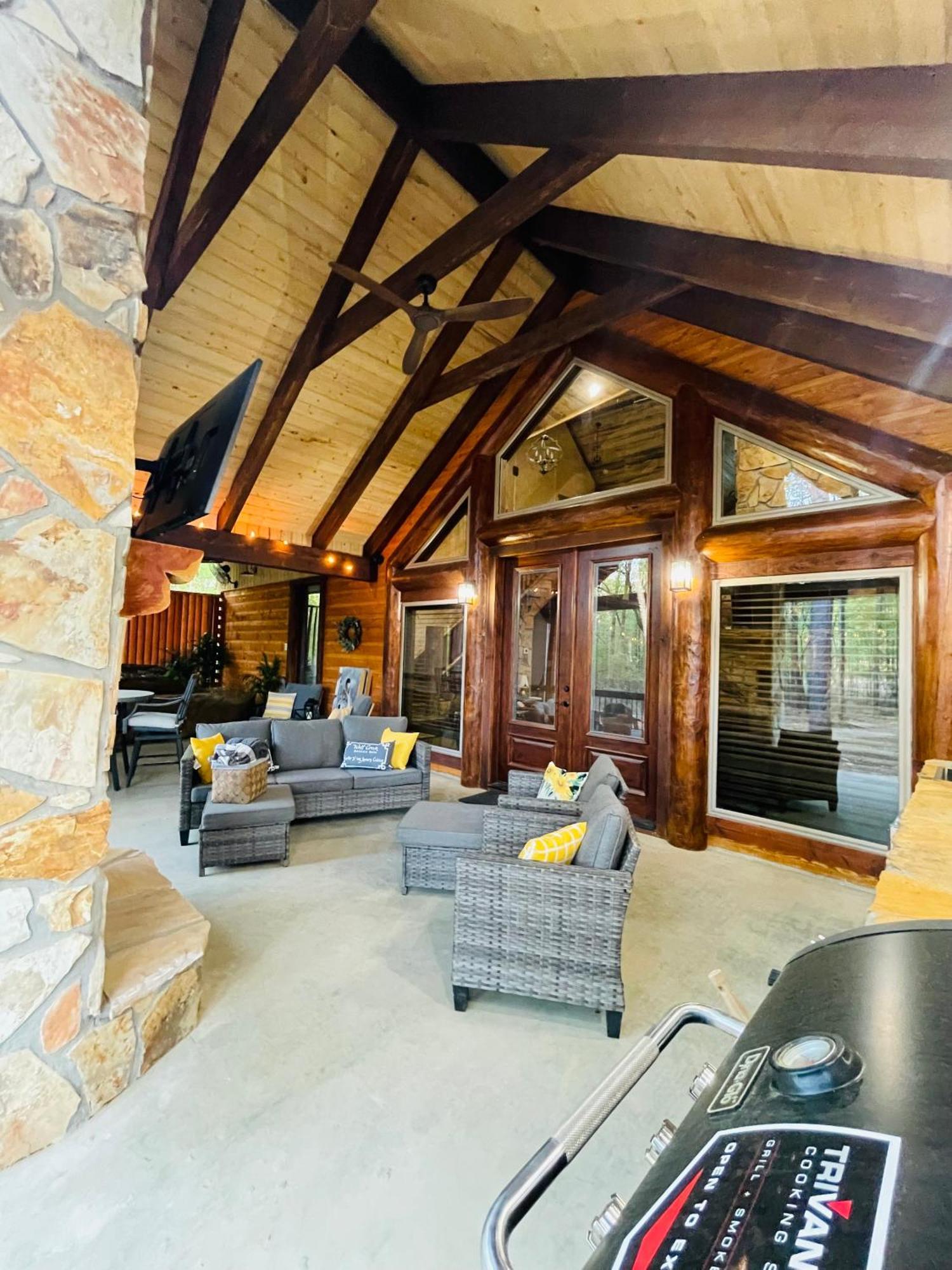 Wolf Creek Luxury Cabin بروكن بو المظهر الخارجي الصورة